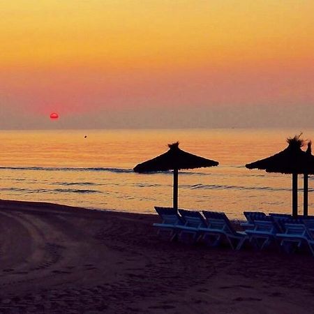 Hillasol Vakantiewoning El Pinet Beach La Marina Bagian luar foto