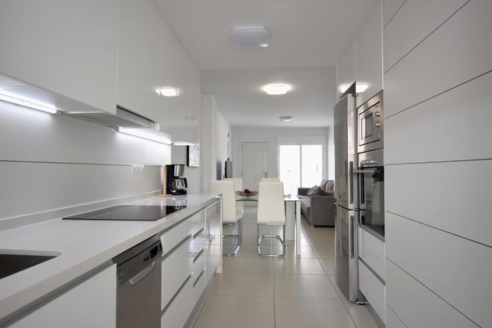 Hillasol Vakantiewoning El Pinet Beach La Marina Bagian luar foto
