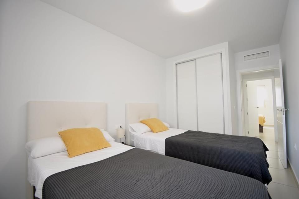 Hillasol Vakantiewoning El Pinet Beach La Marina Bagian luar foto